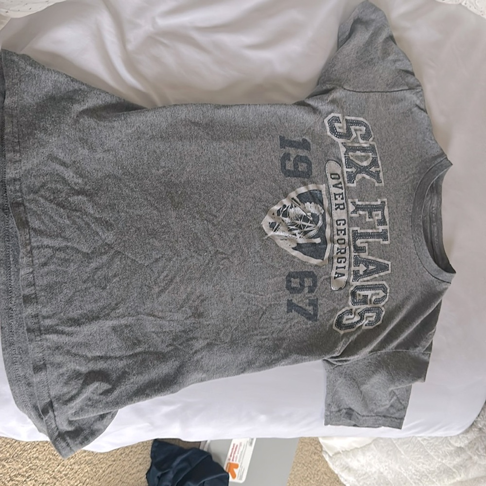 Six flags vintage tee